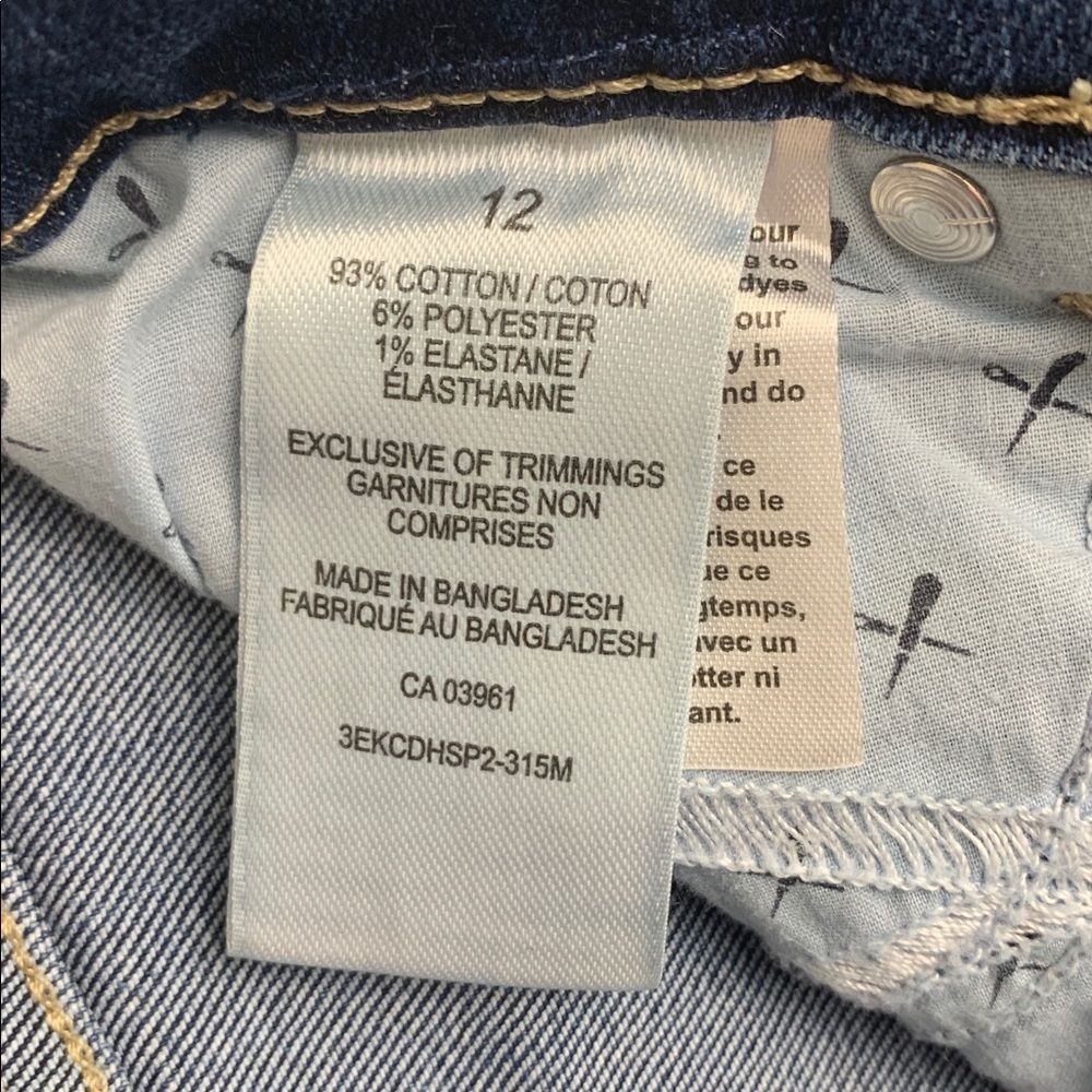 Denver Hayes High-Rise Denim Shorts, Mid Wash, Mid Weight - Picture 10 of 12